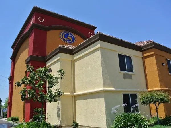 Comfort Suites Tulare