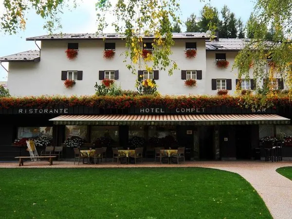 Compet Hotel & Restaurant