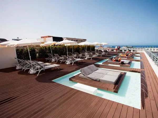Coral Suites & Spa Hotel