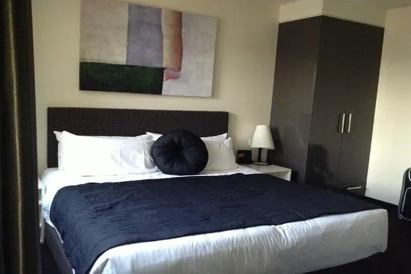Corporate Living Accommodation Hawthorn Residences