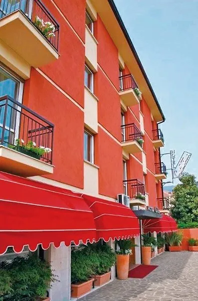 Cortina