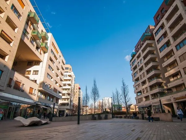 Corvin Center Suites