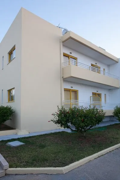Cosmi Apartments By Estia