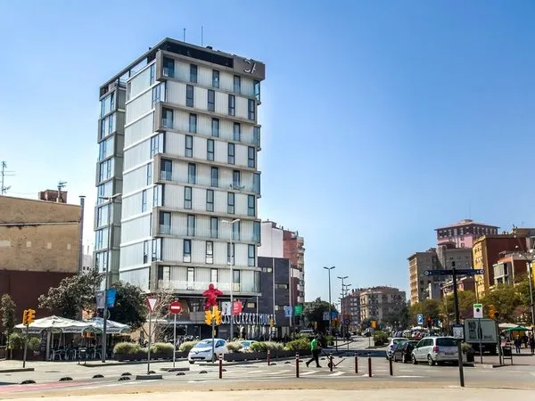 Cosmo Apartments