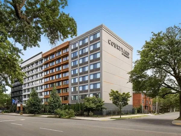 Courtyard by Marriott New Haven at Yale