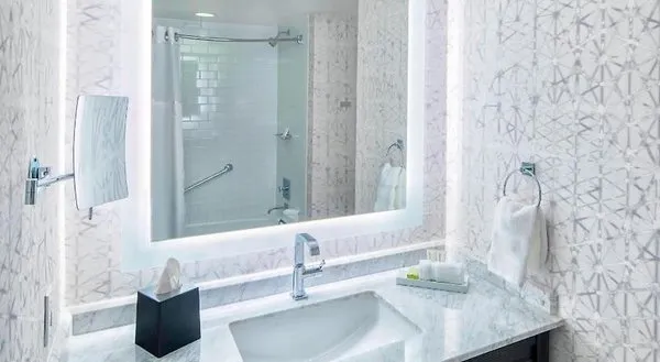 Courtyard by Marriott Philadelphia Downtown