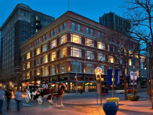 Courtyard Denver Downtown