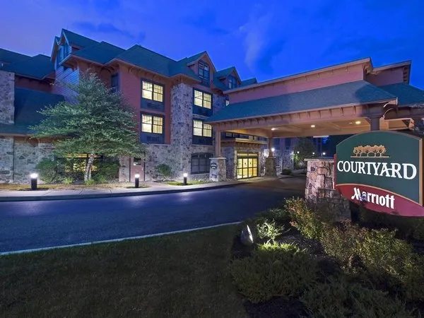 Courtyard Lake Placid