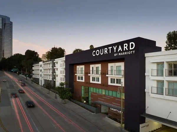 Courtyard Los Angeles Century City Beverly Hills