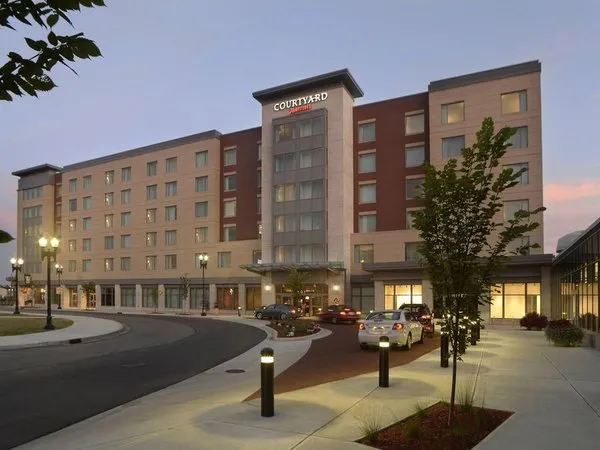 Courtyard Muncie at Horizon Convention Center