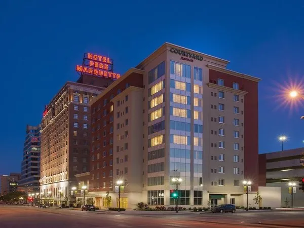 Courtyard Peoria Downtown