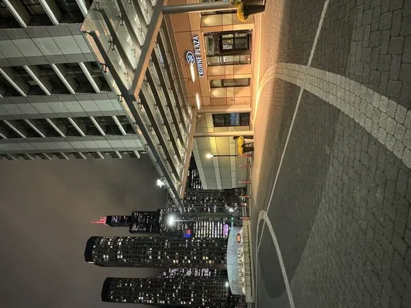 Crowne Plaza Chicago West Loop
