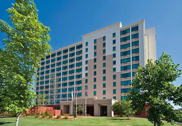 Crowne Plaza Memphis Downtown