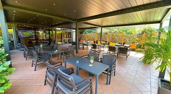 Crowne Plaza St. Peter's