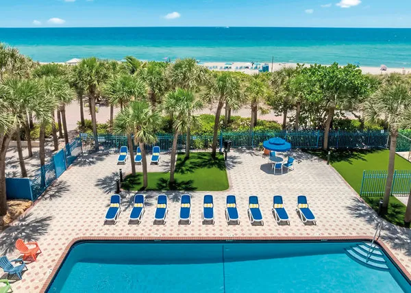 Crystal Beach Suites Miami Oceanfront Hotel