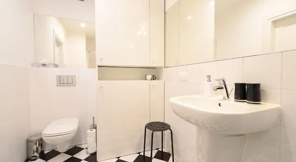 Crystal Suites Chez Helena