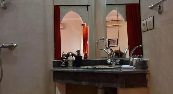 Dar Asdika