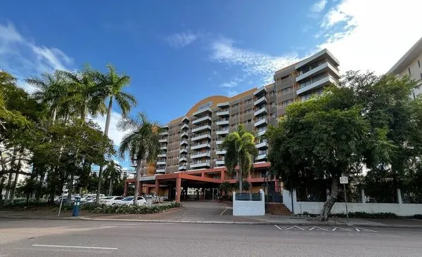 Darwin Esplanade Central Official