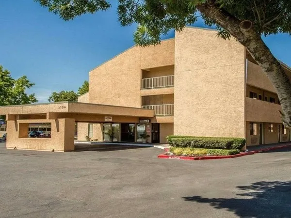 Days Inn by Wyndham Buena Park