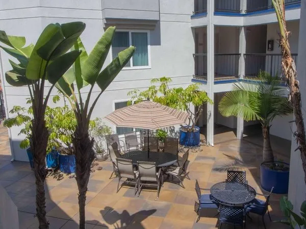 Days Inn by Wyndham Carlsbad