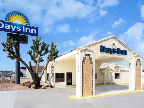 Days Inn by Wyndham Kingman West