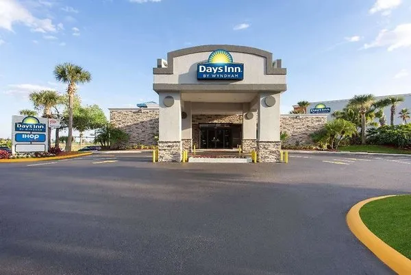 Days Inn by Wyndham Orlando Convention Center/International Drive