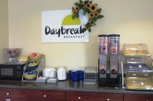 Days Inn by Wyndham Plainfield