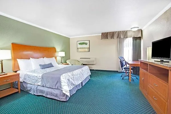 Days Inn by Wyndham San Jose Convention Center