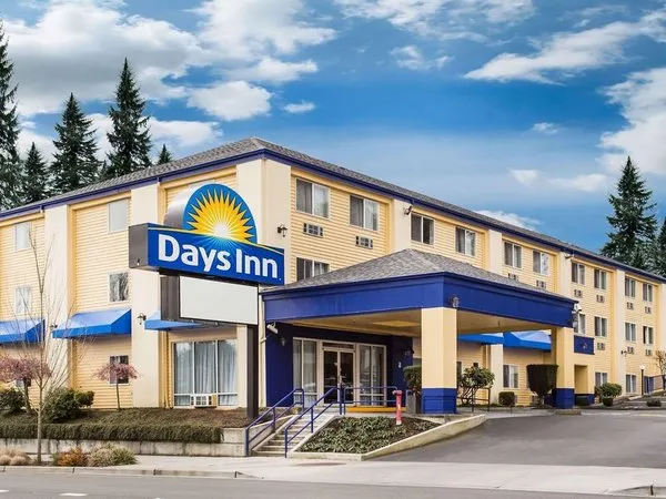 Days Inn by Wyndham Seattle Aurora
