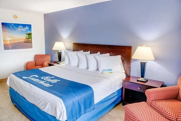 Days Inn by Wyndham St. Petersburg / Tampa Bay Area