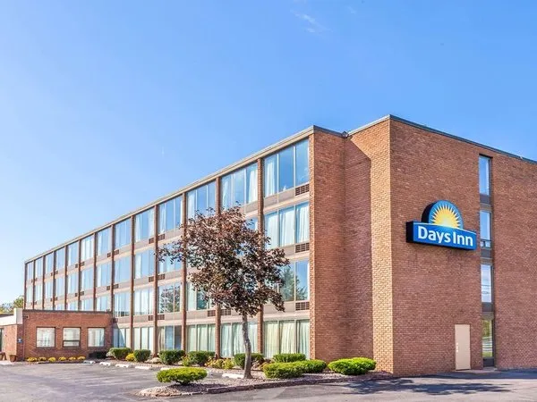 Days Inn by Wyndham Syracuse