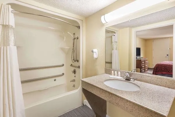 Days Inn College Park Airport Best Road
