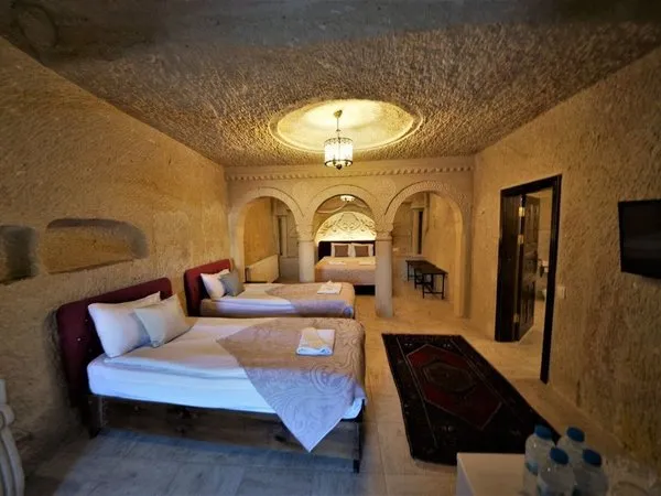Dedeli Konak Cave Hotel