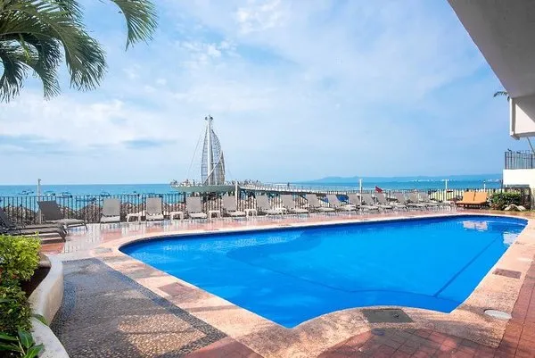 Delfin PV Beach Resort