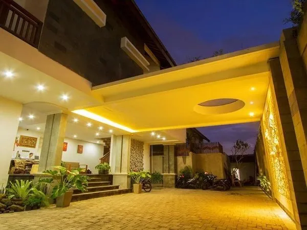 Delu Villas & Suites