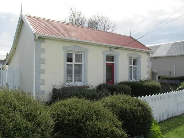 Designer Cottage B&B