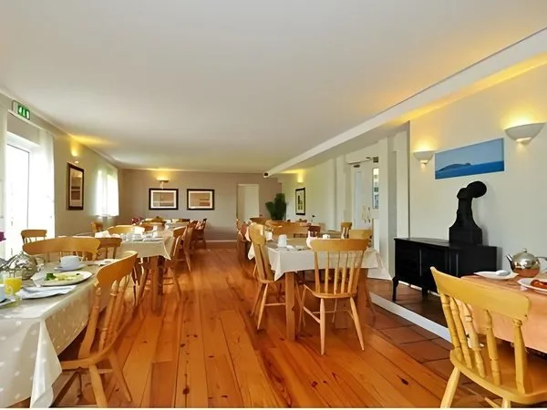 Dingle Harbour Lodge