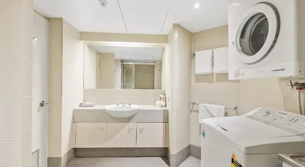 Dockside Brisbane Apartments