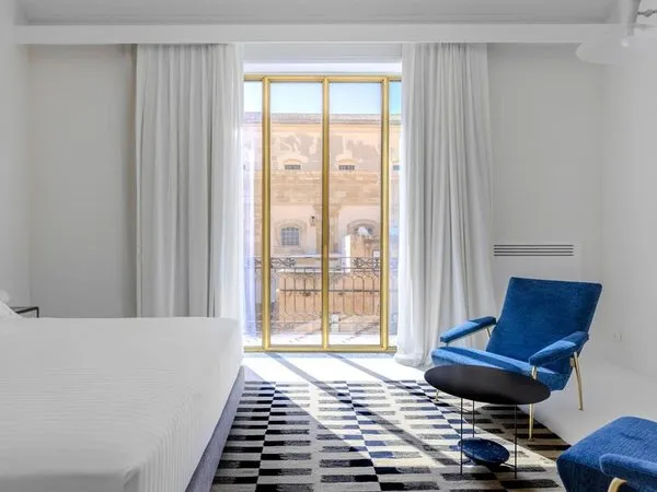 Dome Hotel