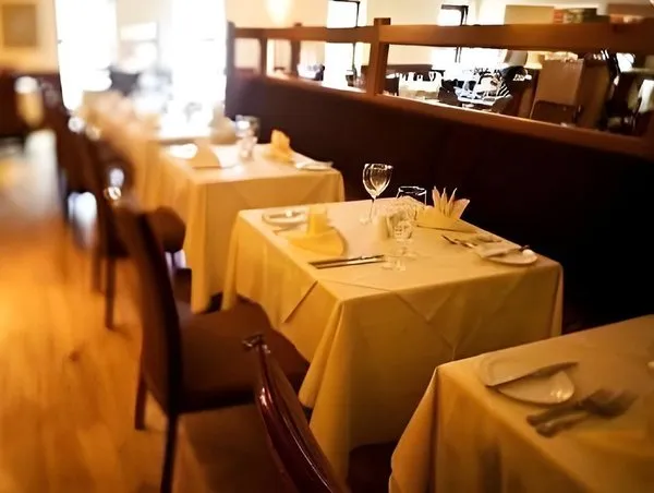Dooley's Hotel