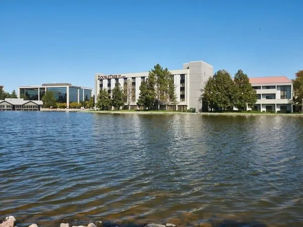 DoubleTree by Hilton Hotel Salt Lake City Airport