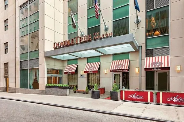 DoubleTree by Hilton New York Downtown
