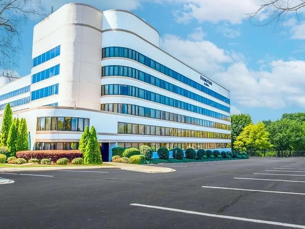 DoubleTree by Hilton South Charlotte Tyvola