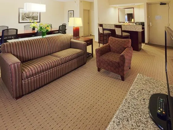 DoubleTree by Hilton Tampa Rocky Point Waterfront
