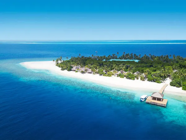 Dreamland The Unique Sea & Lake Resort / Spa