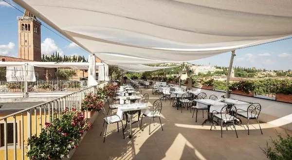 Due Torri Hotel