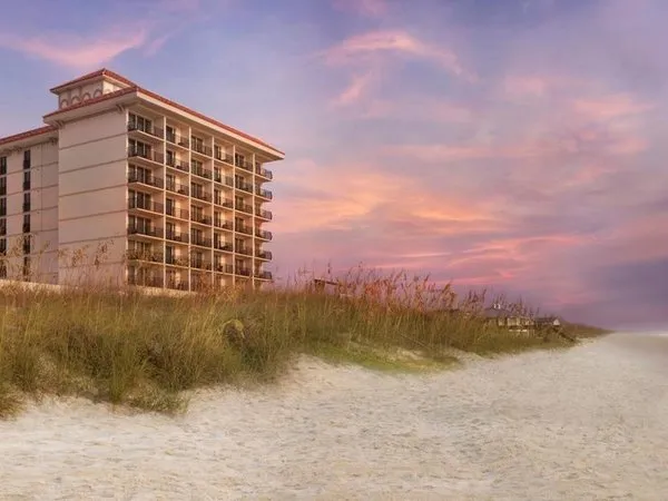 Dune House Hotel & Spa