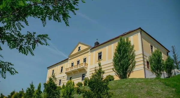Dvorac Gjalski