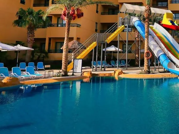 Eagles Downtown Zahabia Resort & Aqua Park
