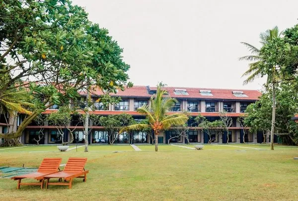 Earl's Reef Beruwala